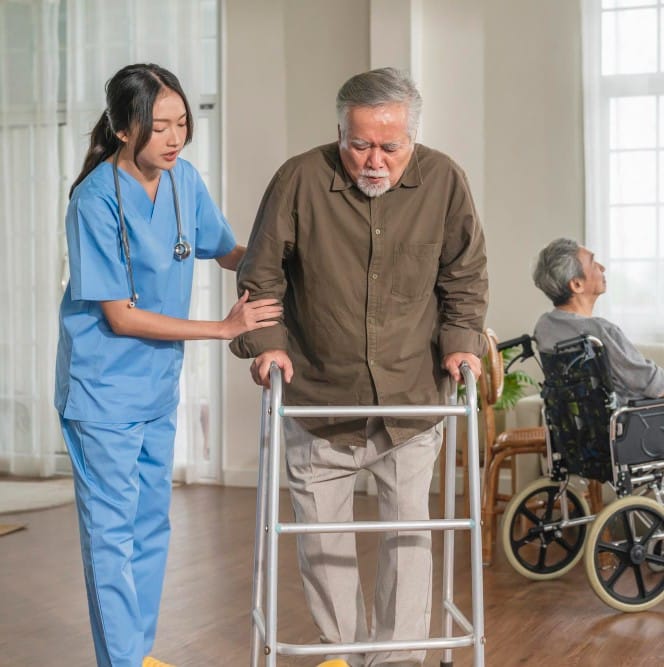 Our caregivers provide gentle and respectful assistance while in hospital.